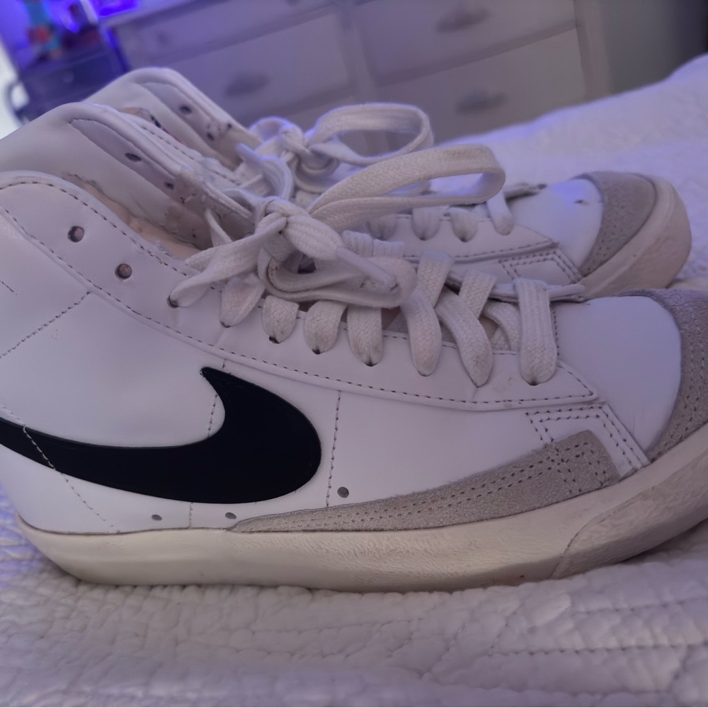 White High-Top Sneakers with Black Swoosh